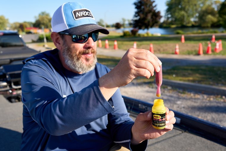 poo bait dipped in scent