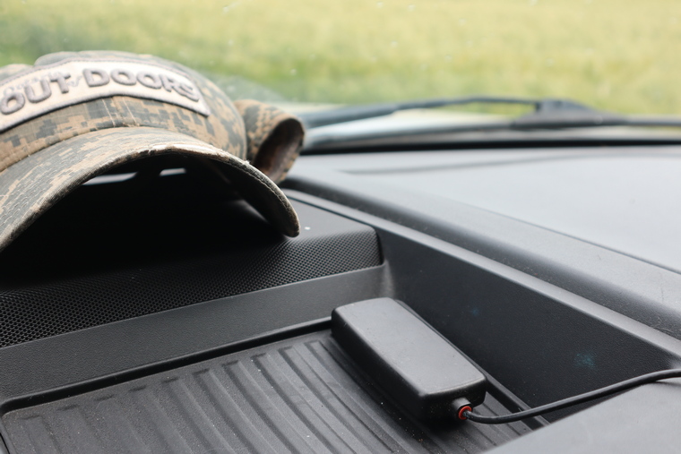 WeBoost Drive X boosting antenna